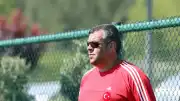 Türkiye Bedensel Engelliler Spor Federasyonu Başkanı Alpaslan Erkoç: "Ampute Futbol Eski A Milli Takımı Antrenörü Uğur Özcan'ın vefatını derin bir üzüntüyle öğrenmiş bulunuyoruz."