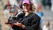 Fransa Açık Tenis Turnuvası'nda Mirra Andreeva Şampiyon Oldu