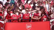 Arsenal, 22 Yıl Sonra Gelen Şampiyonluğu Taraftarıyla Kutladı