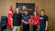 Akhisarlı Milli Bisikletçi Nazife Tuncel'den Emniyet ve Jandarma Teşkilatına Teşekkür Ziyareti