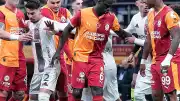 Galatasaray'da İki Yabancı Oyuncu Ayrılıkla Karşı Karşıya