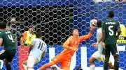Uruguaylı Kaleci Muslera, Dünya Kupası'nda Yaş Rekorunu Kırdı