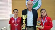 Kepez'in Şampiyon Sporcuları Başkan Kocagöz'ü Ziyaret Etti