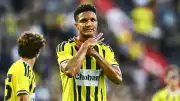 Rodrigo Becao'nun Fenerbahçe'den Ayrılığı ve Geleceği Belirsizliğini Koruyor