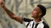 Beşiktaş'ın Transfer Hedefi Joe Willock: Newcastle'dan Ayrılıyor Mu?