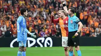 Ederson'dan Açıklama: Hakem Yönetimine Tepki Gösterdi