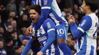 Ferdi Kadıoğlu'nun golüyle Brighton, Chelsea'yi farklı mağlup etti