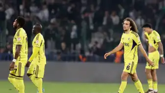 Fred'den Galatasaray Derbisi Açıklaması: "Havlu Atmadık"
