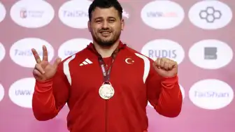 Rıza Kayaalp, Grekoromen Güreşte 13. Kez Avrupa Şampiyonu Oldu