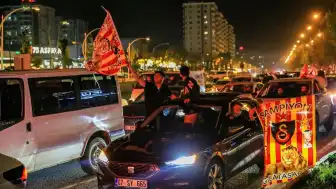 Galatasaray'ın Şampiyonluğu 7 İlde Coşkuyla Kutlandı