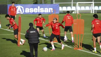 A Milli Futbol Takımı'nda Sakat Oyuncuların Durumu ve Hazırlıklar Sürüyor