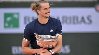 Fransa Açık'ta Şampiyon Alexander Zverev