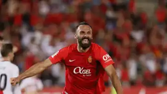 V.M., Fenerbahçe'ye Transfer Oluyor: İstanbul'a Geliyor