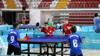 Sivas'ta Okul Sporları Masa Tenisi Müsabakaları Tamamlandı