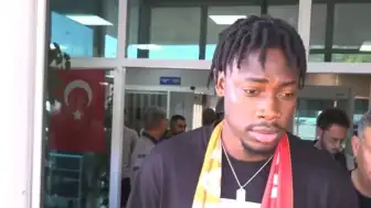 Galatasaray'ın Yeni Transferi El Chadaille Bitshiabu İstanbul'a Geldi