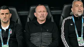 Beşiktaş'tan 50 Yıl Sonra Bir İlk: Derbi Galibiyeti Alamadan Sezonu Tamamladı