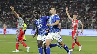 Como, Serie A'da Şampiyonlar Ligi'ne Katılma Hakkı Kazandı; Cremonese Küme Düştü