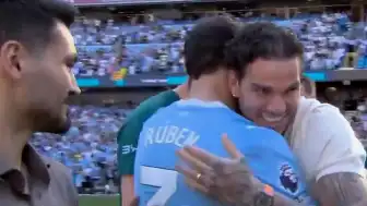 Ederson'un İlkay Gündoğan'ı Görmezden Gelmesi Gündem Oldu
