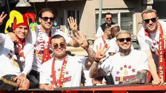 Galatasaray'dan Fenerbahçe'ye 'Fener Ağlama' göndermesi