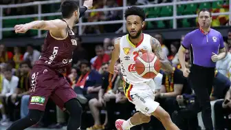 Göztepe, Parmos Bordo BK'yı Son Saniye Basketiyle Yendi: 73-71