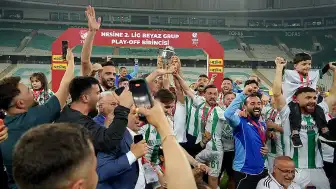 Muğlaspor, penaltılarla 1. Lig'e yükseldi