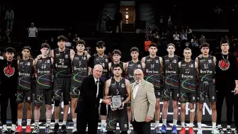 Petkimspor Gençler Basketbol Ligi'nde İkinci Oldu