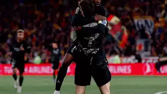 PSG, Fransa Ligue 1'de Şampiyon Oldu