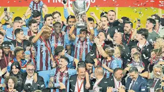 Trabzonspor, Ziraat Türkiye Kupası'nı Kazandı: 10. Kupa ve Süper Kupa Eşleşmeleri Belli Oldu