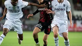 Türkiye Kupası'nda Finalin Adı Belli Oldu: Trabzonspor, 90+2'de Gelen Golle Finale Yükseldi