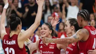 A Milli Kadın Voleybol Takımı Almanya Karşısında Galip Geldi