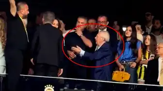 Aziz Yıldırım'dan Fenerbahçe Kongresi'nde Sakinlik Çağrısı