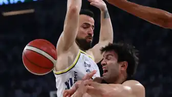 Fenerbahçe Şampiyonluğu Sonrası Kaptan Melih Mahmutoğlu: 'Bir kere daha tarih yazdık!'