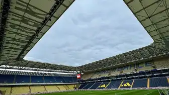 Fenerbahçe'den Maraton Alt E Blok Düzenlemesi: VIP Koltuklar Standarta Dönüştürülecek