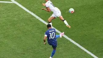 Fransa, Irak'ı 3-0 Yenerek Son 32 Turuna Yükseldi