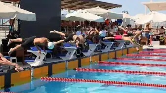 38. Uluslararası Prens Adaları Yüzme Şampiyonası'nda Rekorlar Kırıldı