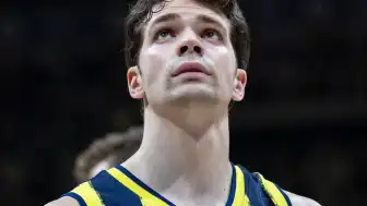 Dallas Mavericks, Milli Basketbolcu Tarık Biberovic ile Sözleşme İmzaladı