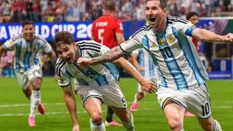 Dünya Kupası'nda Hakem Kararları Tartışılıyor: Arjantin ve Messi İddiaları