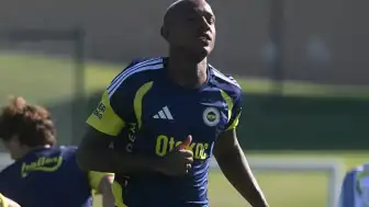 Fenerbahçe'de Anderson Talisca'nın Sakatlık Durumu Takip Ediliyor