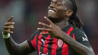 Fenerbahçe'den Rafael Leao İçin Transfer Hamlesi: Rakipler Roma ve Galatasaray