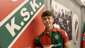 Karşıyaka'da Genç Kaleci Ersen Batın Güler Profesyonel Oldu