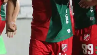TFF'nin Yeni Düzenlemesiyle Karşıyaka'da E.Z. İçin Saha Dönüşü Beklentisi