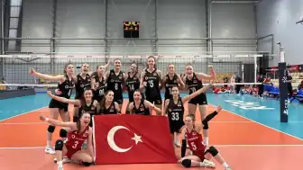 U18 Avrupa Şampiyonası'nda Milli Kadın Voleybol Takımı Finale Yükseldi