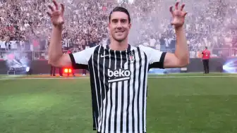 Beşiktaş'ın Yeni Transferi Dusan Vlahovic Transfer Sürecini Anlattı