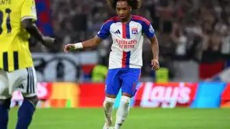 Lyon'da Finansal Kriz Derinleşiyor: Fenerbahçe Mağlubiyeti Sonrası Oyuncu Satışı Zorunluluğu