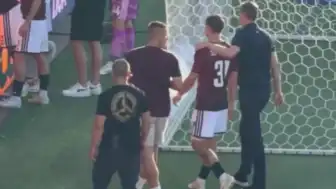 Matej Jurasek'a Sparta Prag Taraftarlarından Tepki