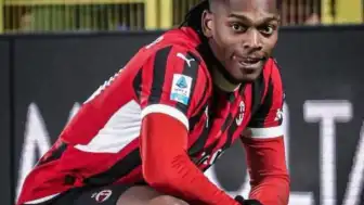 Rafa Leao Antrenmanda Sakatlandı: Milan'da Endişe, Galatasaray ve Fenerbahçe'nin Gündemi