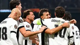 Beşiktaş, Marsilya'yı 4-1 Mağlup Etti: Güntekin Onay'dan Övgü Dolu Yorumlar