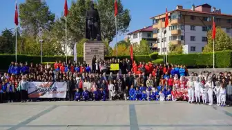 Bolu'da Amatör Spor Haftası Yürüyüş ve Anıtpark Etkinliğiyle Başladı