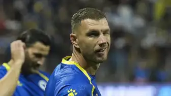 Bosna Hersek'in Efsanevi Futbolcusu Edin Dzeko, Milli Takım Kariyerine Veda Etti