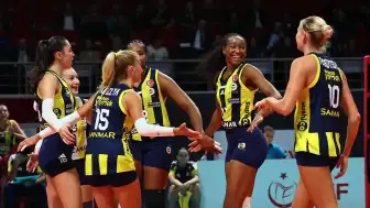 Fenerbahçe Medicana, Ligde Manisa Büyükşehir Belediyespor'u 3-0 Mağlup Etti